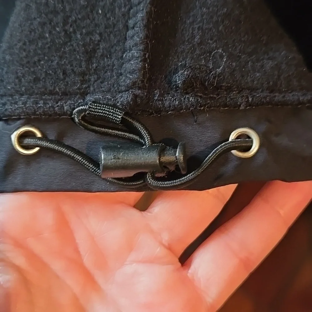 The North Face Jacket - Picture 10 of 10